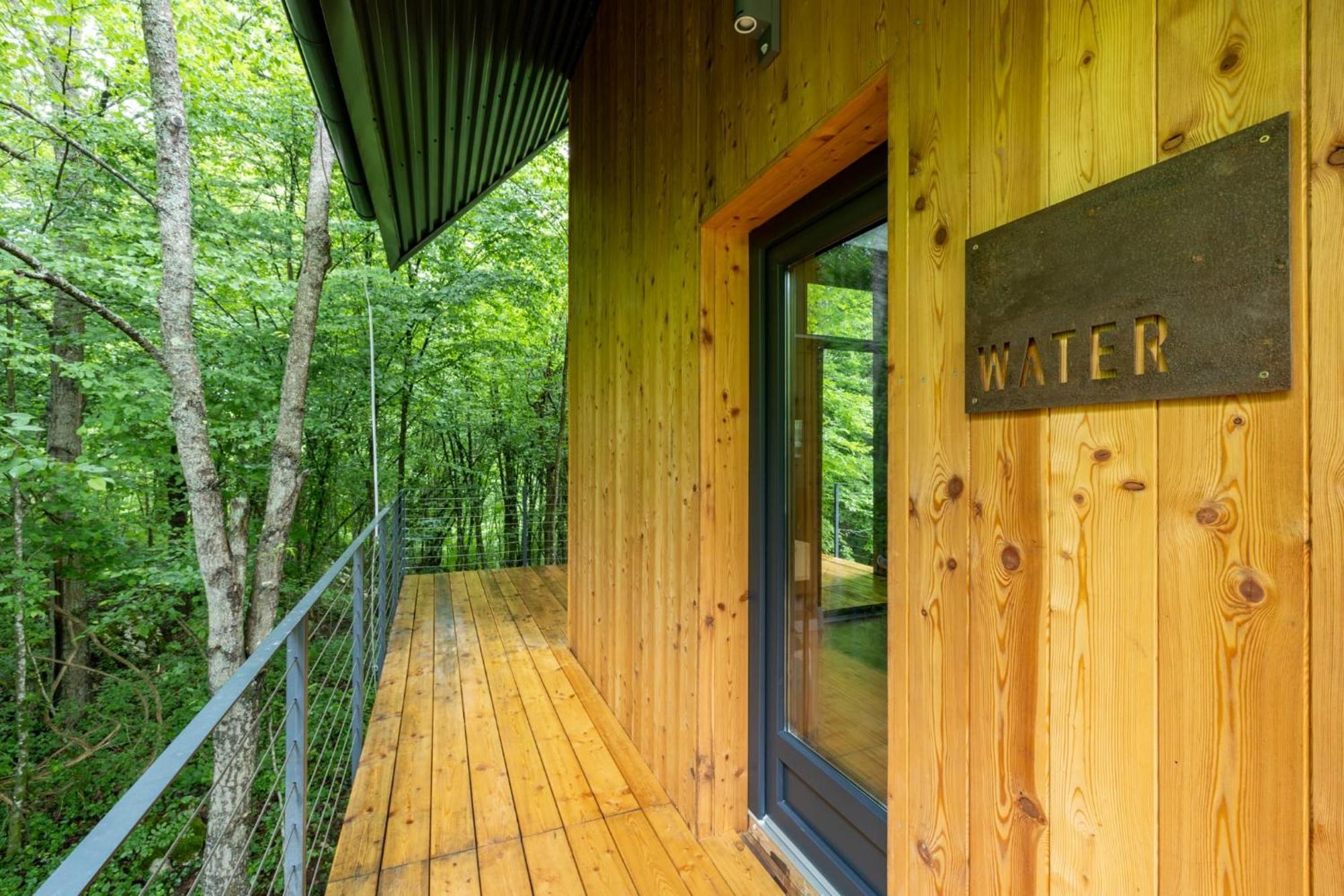 Tree Elements Treehouse Retreat Lägenhet Slunj Rum bild