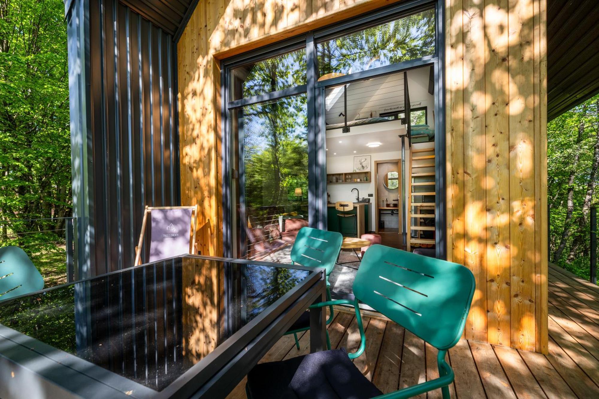 Tree Elements Treehouse Retreat Lägenhet Slunj Exteriör bild