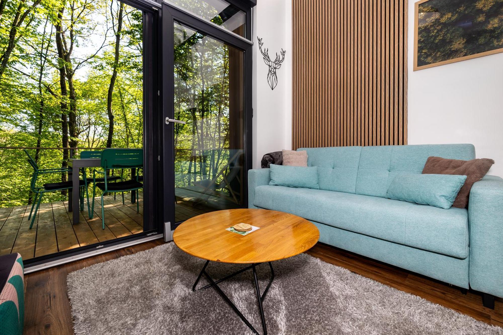 Tree Elements Treehouse Retreat Lägenhet Slunj Exteriör bild